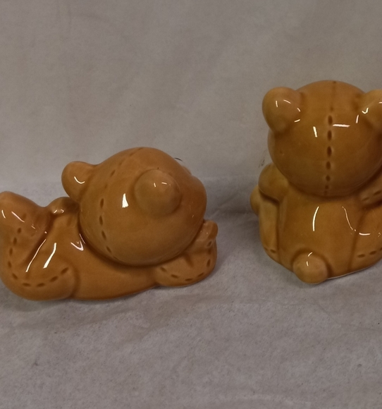 3)- Vintage Russ Berrie Bears Sat Posing Porcelian Ceramic Miniature Ornaments - Picture 4 of 9